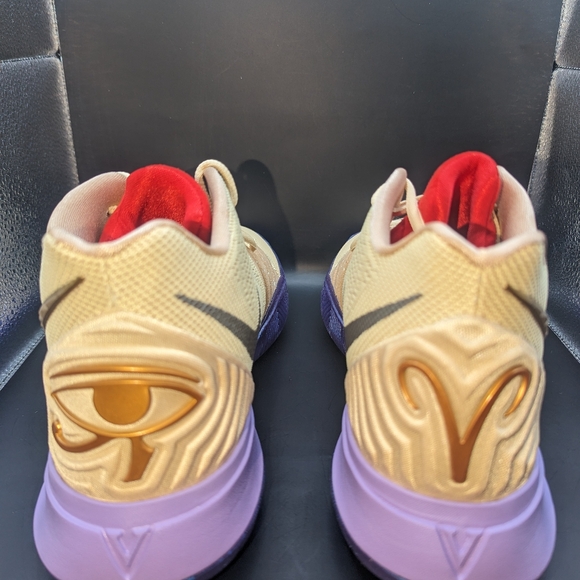 Nike Concepts x Kyrie 5 Special Box